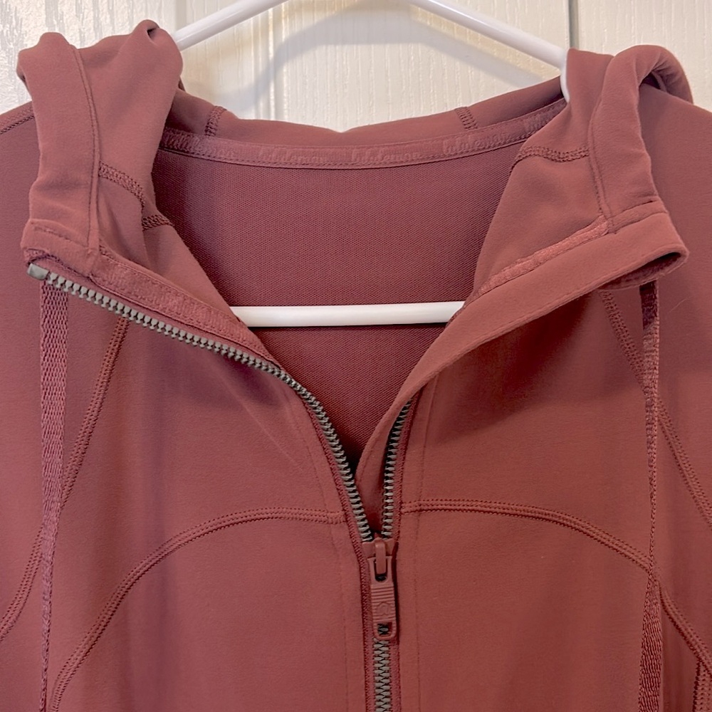 Lululemon| Hooded Define Jacket(Nulu) - Picture 5 of 9